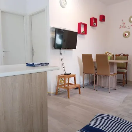 Kastelanic Апартаменты