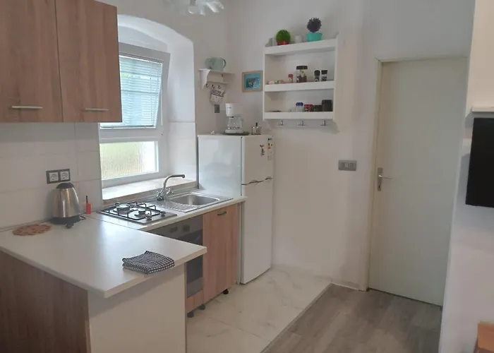 Kastelanic Апартаменты *