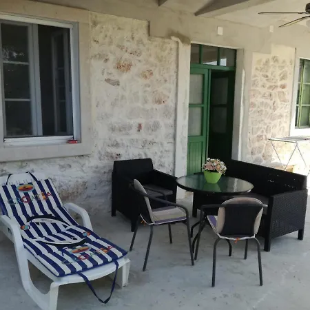Kastelanic Apartment