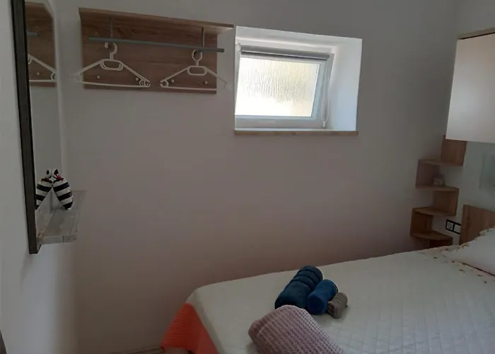 Lägenhet Kastelanic Brbinj